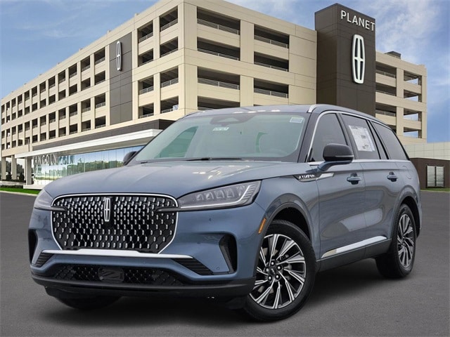 2026 Lincoln Aviator Premiere RWD's photo