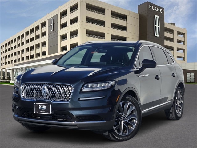 2022 Lincoln Nautilus Reserve FWD's photo