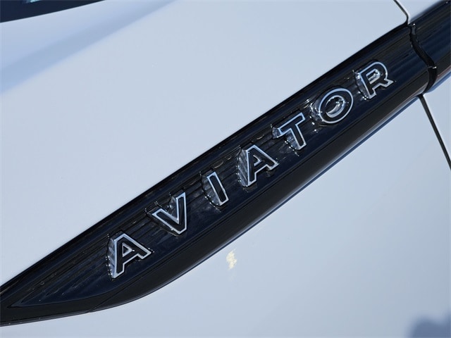 2025 Lincoln Aviator Black Label - Photo 8