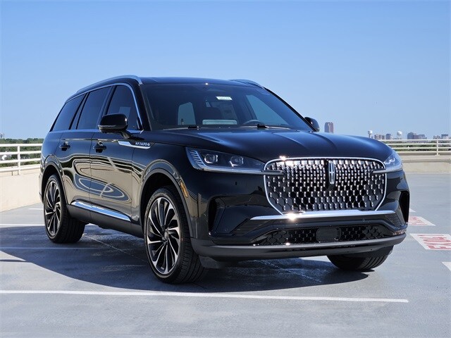 2025 Lincoln Aviator Reserve photo 3