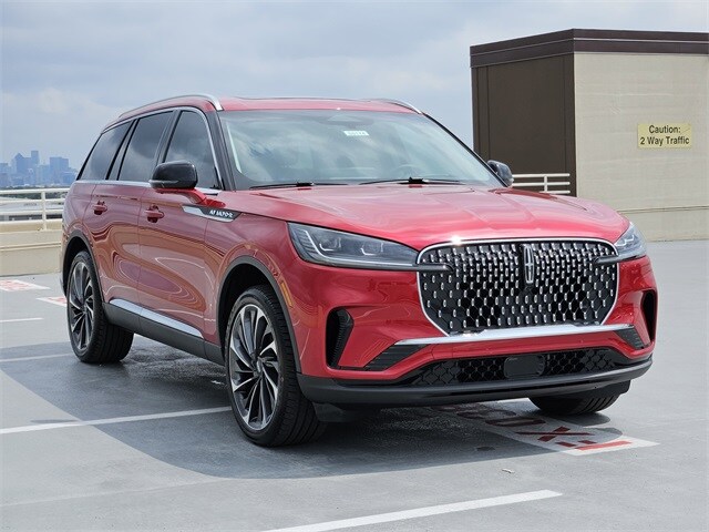 2025 Lincoln Aviator Reserve photo 3