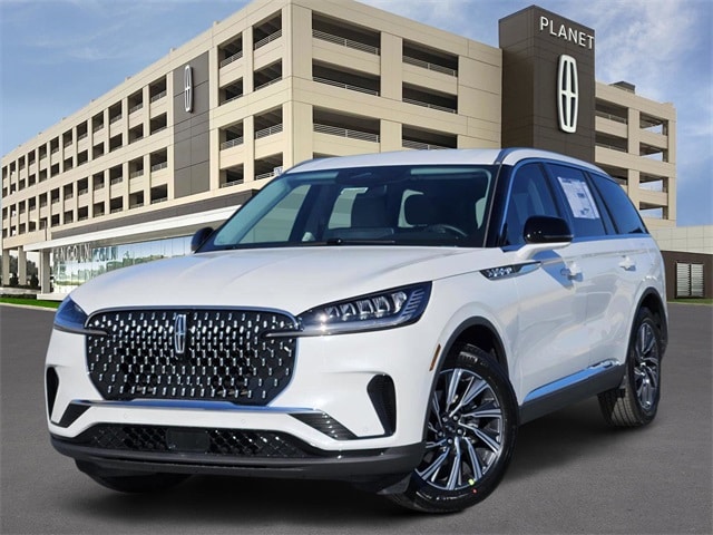 2026 Lincoln Aviator Premiere RWD's photo