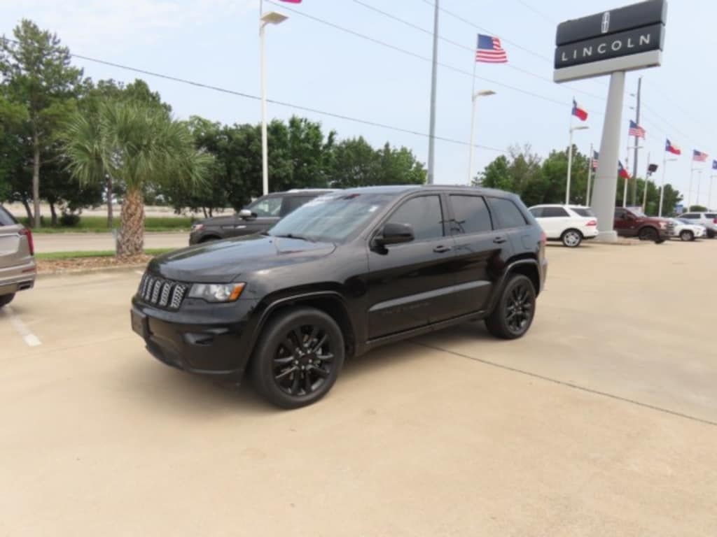 Used 2021 Jeep Grand Cherokee Laredo X 4x2 SUV