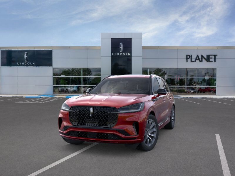 2025 Lincoln Aviator Premiere photo 2