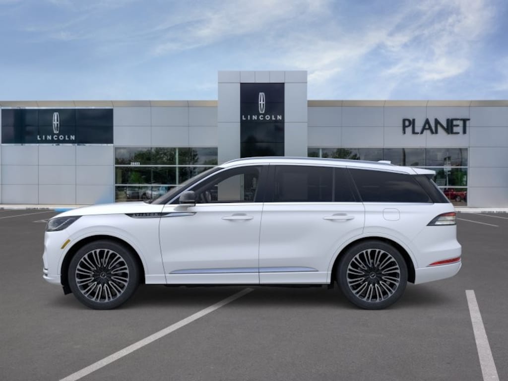 New 2026 Lincoln Aviator Black Label AWD SUV