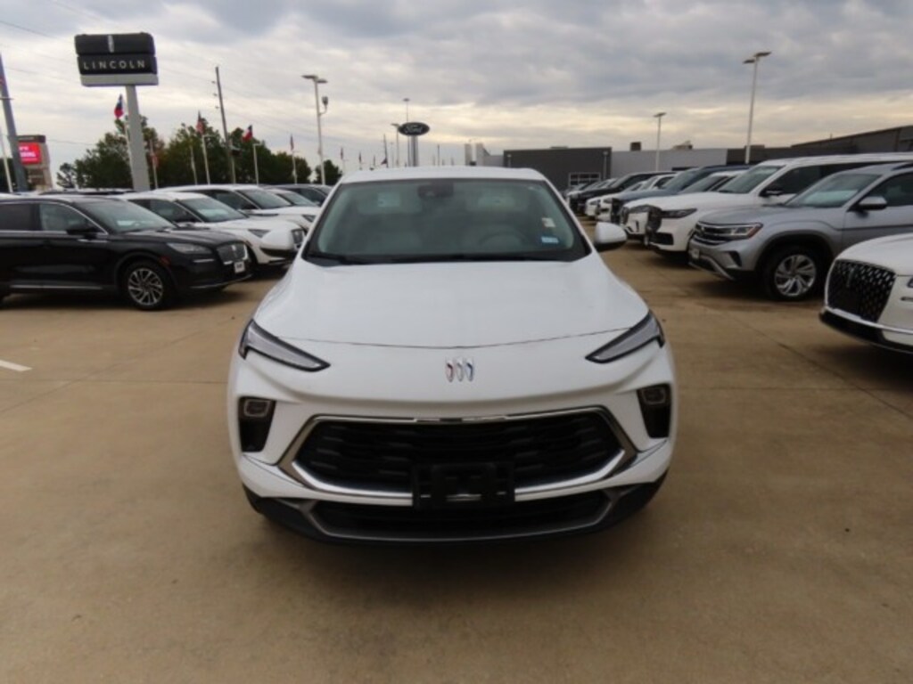 Used 2024 Buick Encore GX FWD 4dr Preferred Car