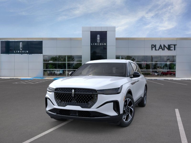 2026 Lincoln Nautilus Premiere photo 2