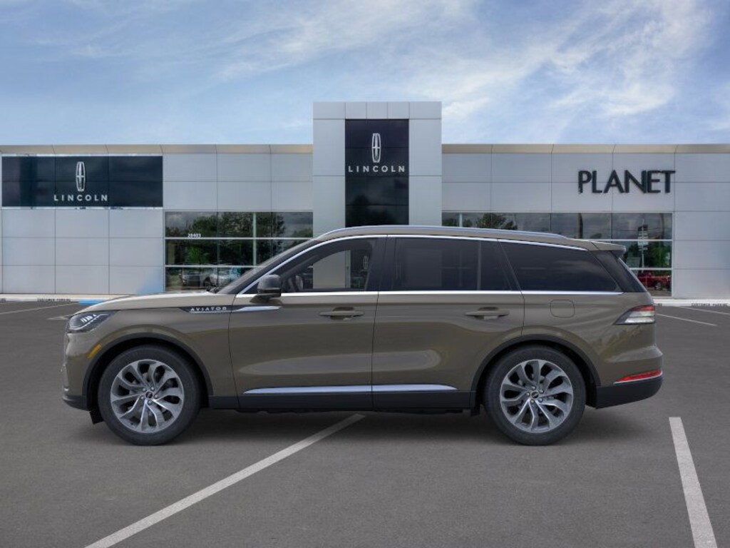 New 2026 Lincoln Aviator Reserve RWD SUV
