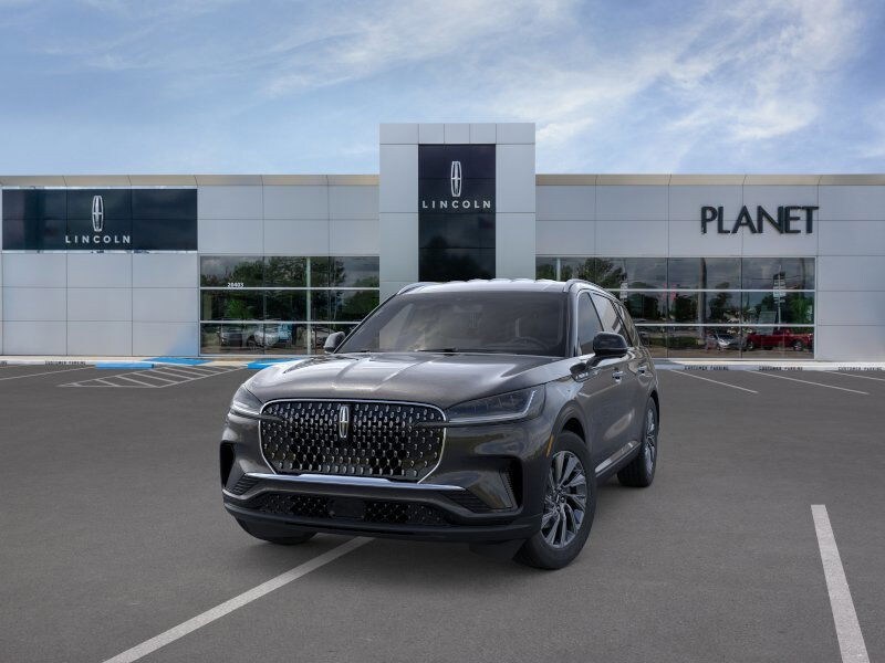 2026 Lincoln Aviator Premiere photo 2
