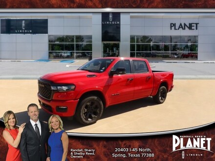 2025 Ram 1500 Big Horn 4x4 Crew Cab 57 Box Truck