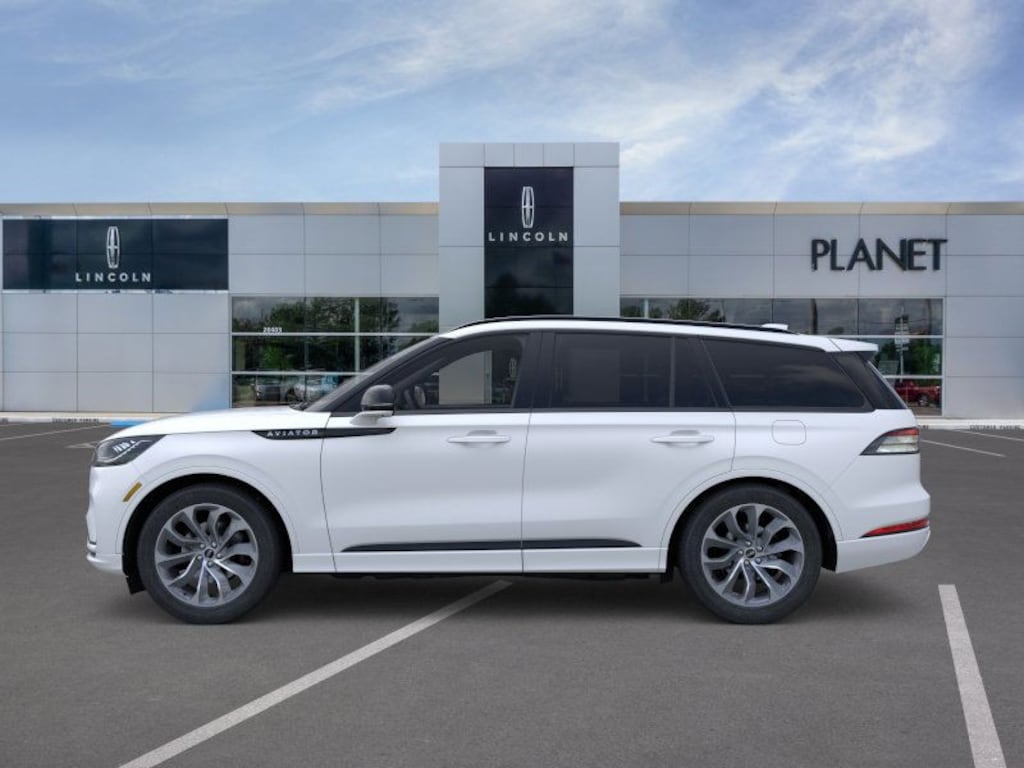 New 2026 Lincoln Aviator Premiere RWD SUV
