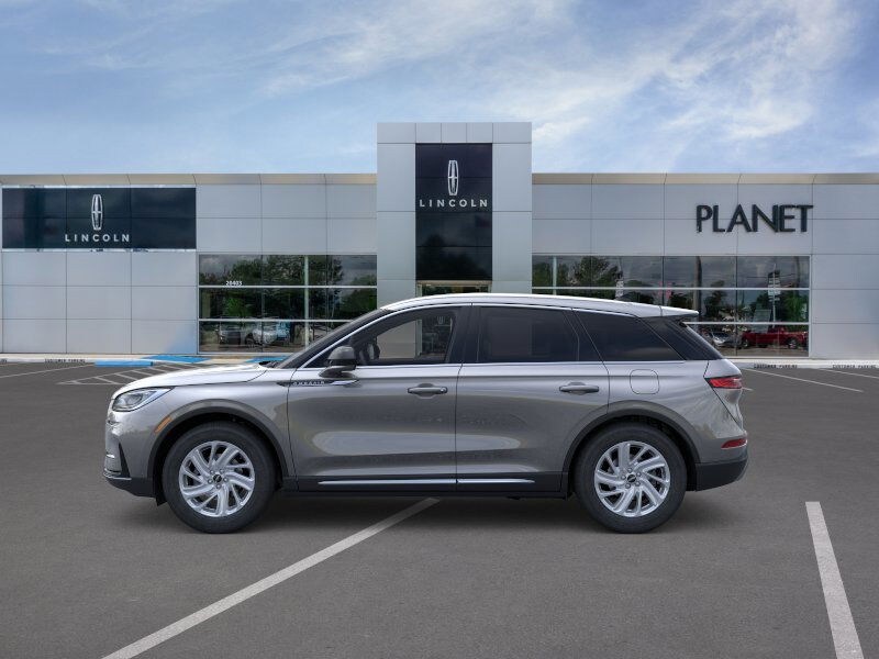 2025 Lincoln Corsair Premiere photo 3