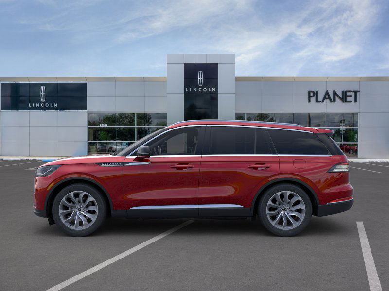 2025 Lincoln Aviator Reserve photo 3