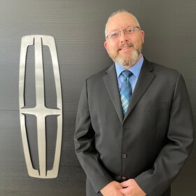 Staff member Eddie Fullen from 1d674b24ff0a