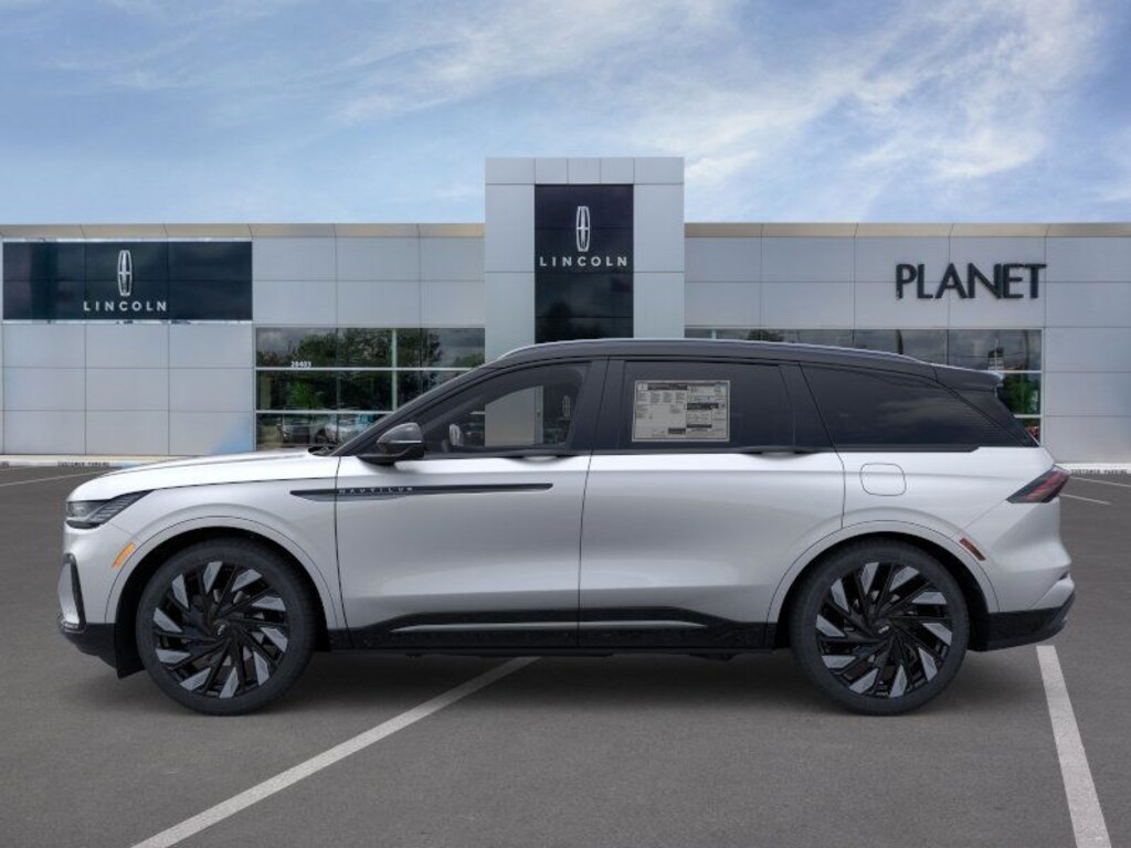 New 2026 Lincoln Nautilus Reserve AWD SUV