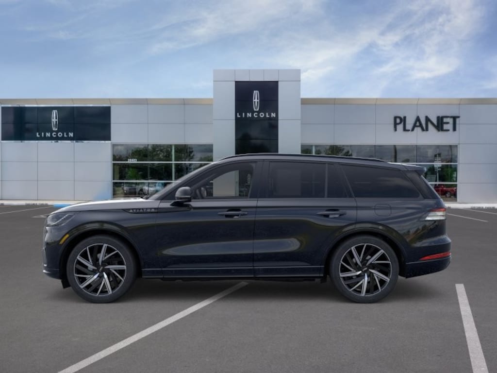 New 2026 Lincoln Aviator Black Label SUV