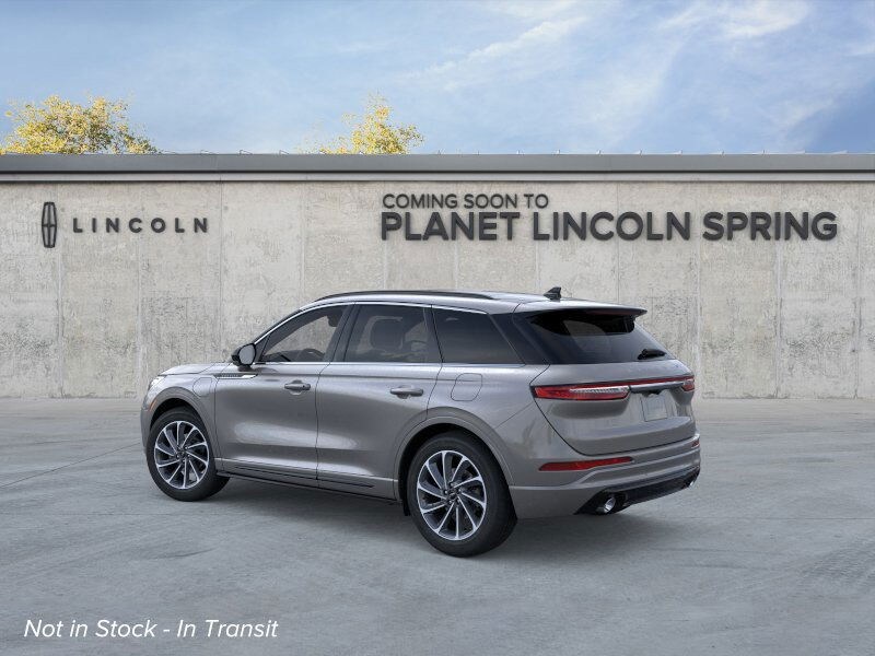 2025 Lincoln Corsair Grand Touring photo 4