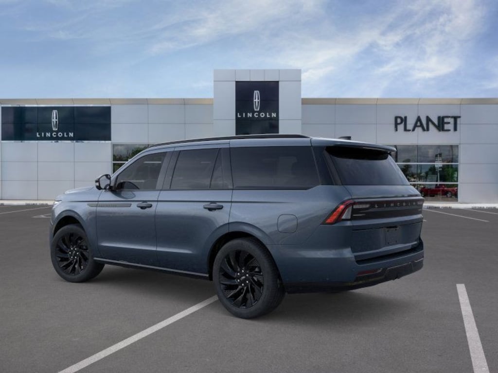 New 2026 Lincoln Navigator Reserve 4x4 SUV
