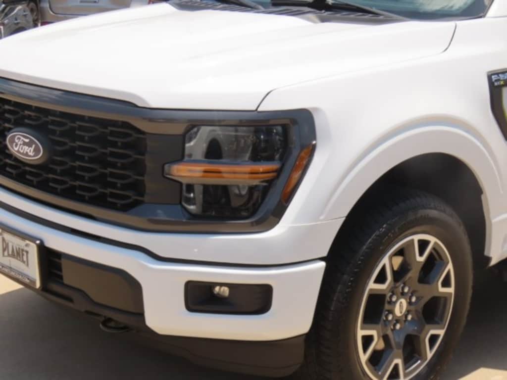 Used 2024 Ford F-150 STX 4WD Supercrew 5.5 Box Truck