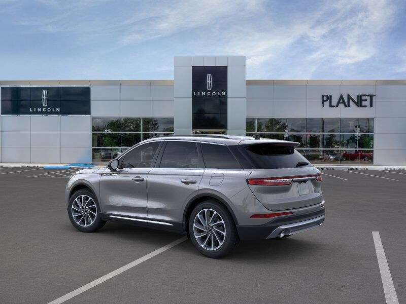 2025 Lincoln Corsair Premiere photo 4