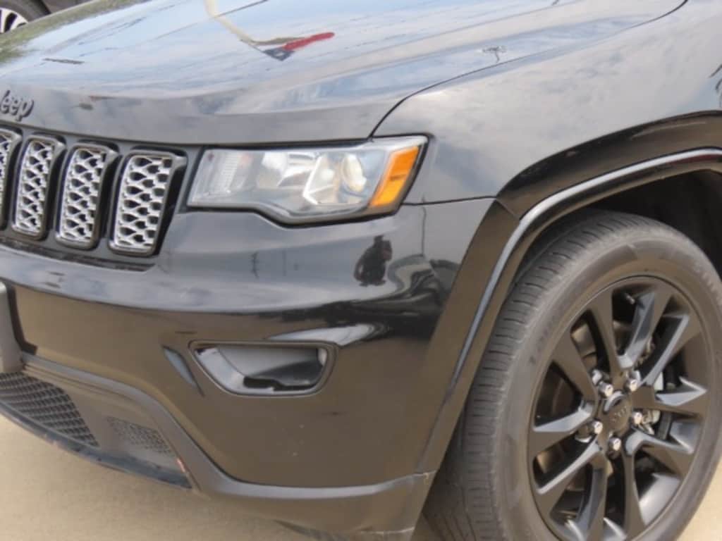 Used 2021 Jeep Grand Cherokee Laredo X 4x2 SUV