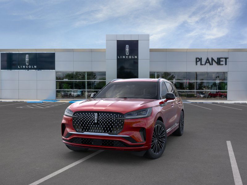 2025 Lincoln Aviator Black Label photo 2