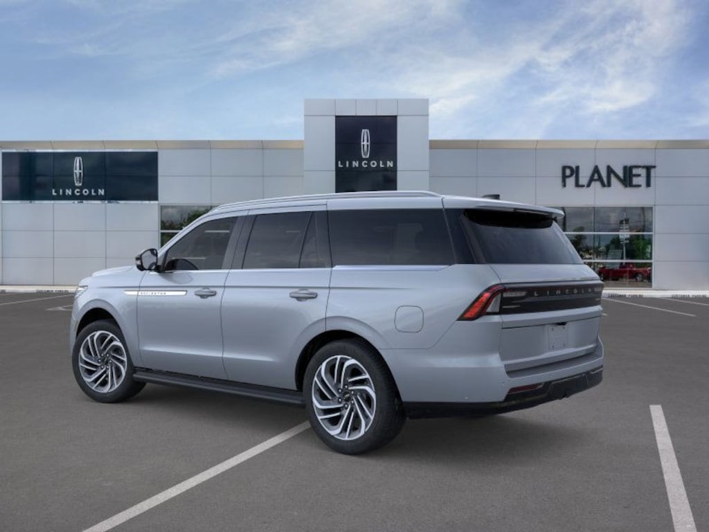 New 2026 Lincoln Navigator Premiere SUV