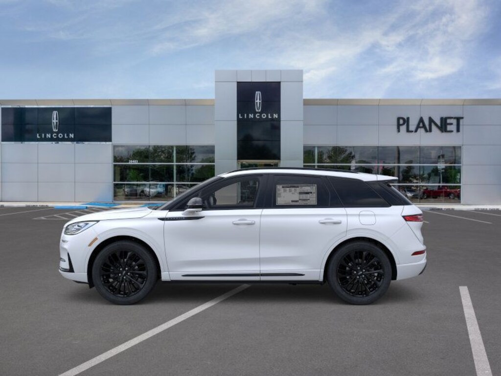 New 2026 Lincoln Corsair Reserve FWD SUV