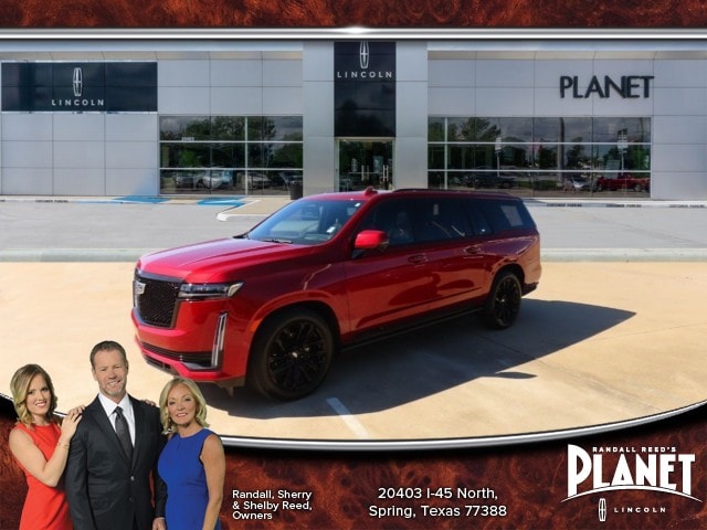 2024 Cadillac Escalade ESV Sport Platinum's photo