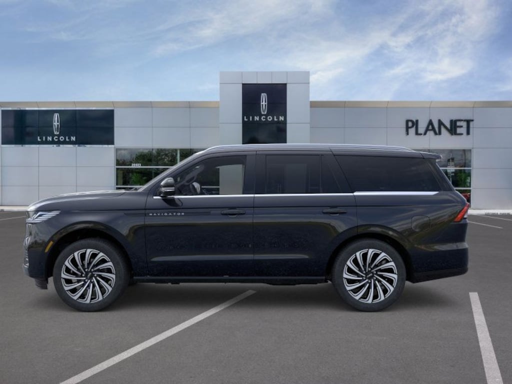 New 2025 Lincoln Navigator Black Label 4x4 SUV