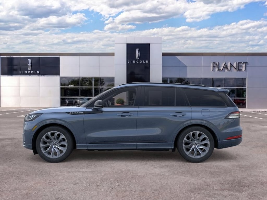 New 2026 Lincoln Aviator Premiere RWD SUV