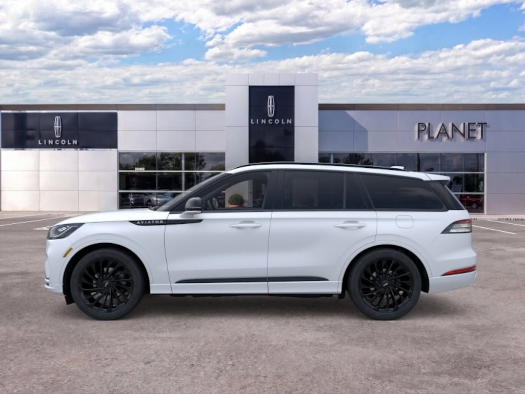 New 2026 Lincoln Aviator Reserve RWD SUV