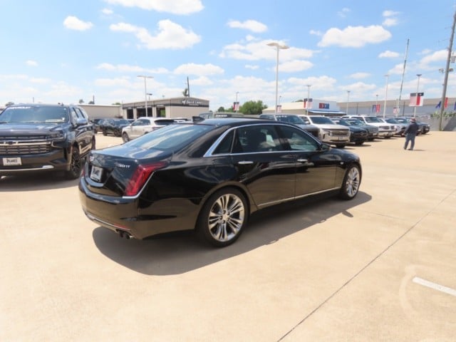 2018 Cadillac CT6 Platinum - Photo 9
