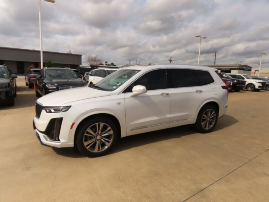 Used 2021 Cadillac XT6 FWD 4dr Premium Luxury Car