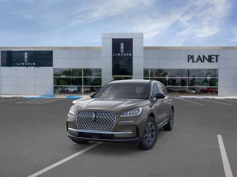 2026 Lincoln Corsair Premiere photo 2