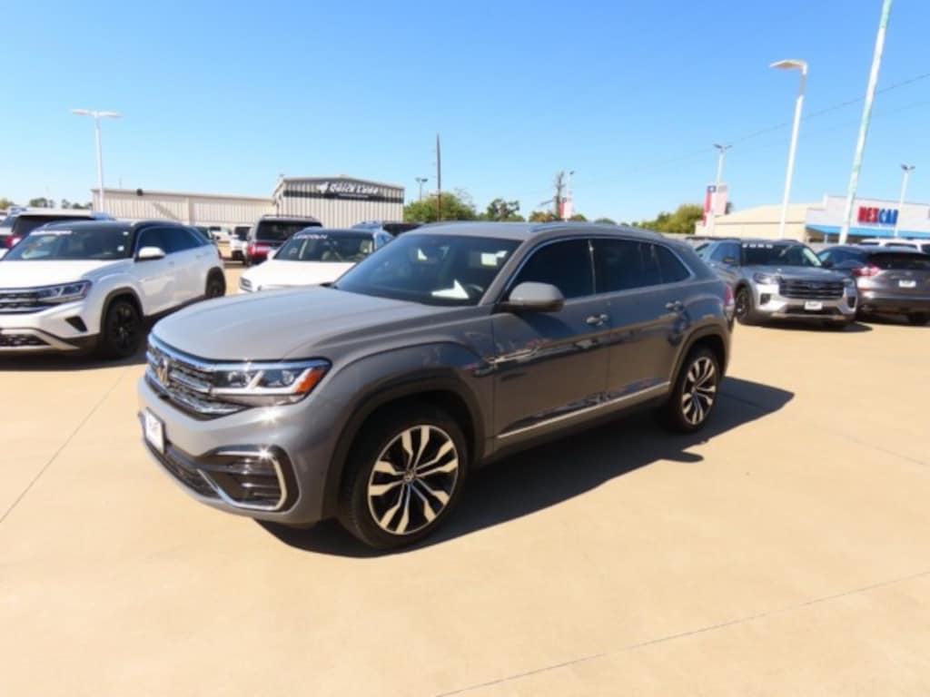 Used 2023 Volkswagen Atlas Cross Sport 3.6L V6 SEL Premium R-Line 4motion SUV