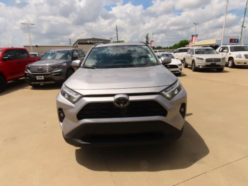 Used 2025 Toyota RAV4 Hybrid XLE Premium AWD (Natl) SUV