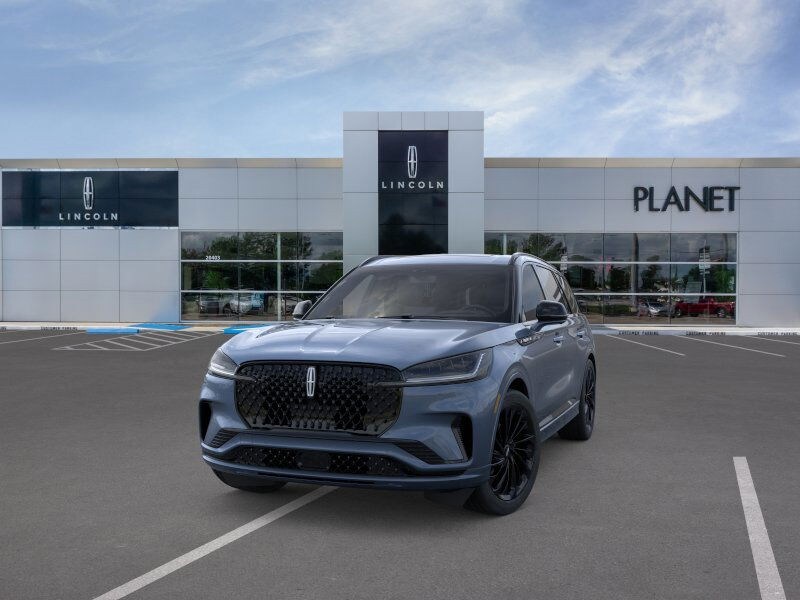 2026 Lincoln Aviator Reserve photo 2