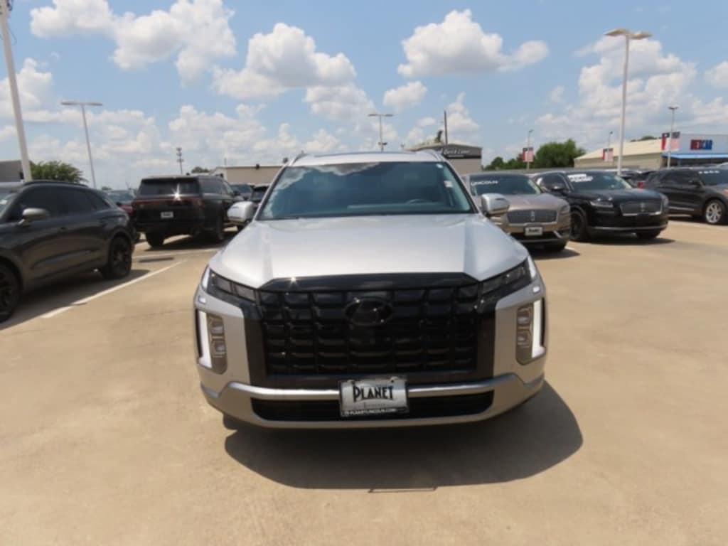 Used 2025 Hyundai Palisade SEL Premium 7P FWD SUV