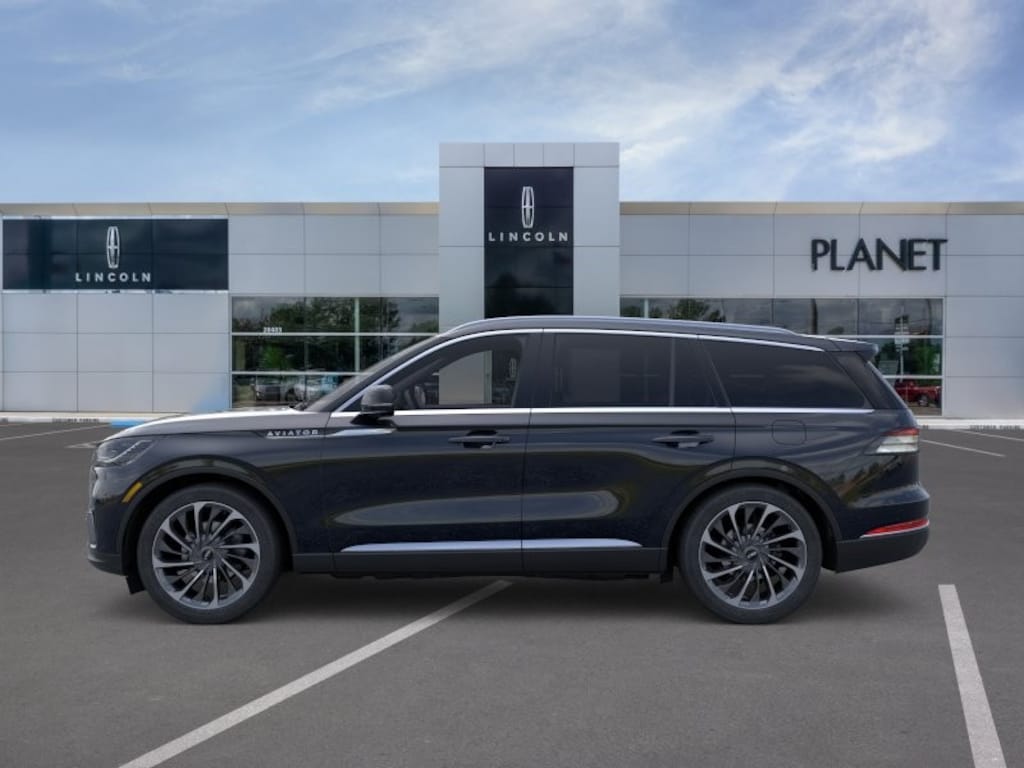 New 2026 Lincoln Aviator Reserve AWD SUV