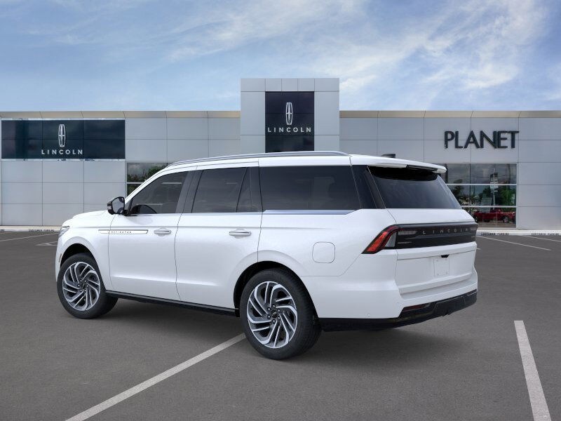 2025 Lincoln Navigator Reserve photo 4