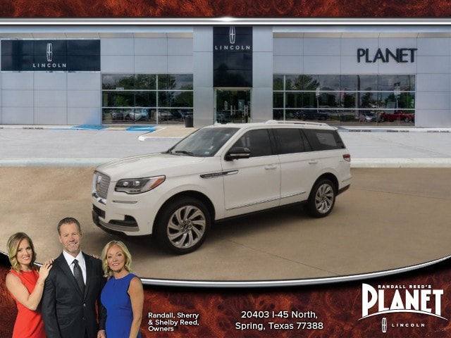 2024 Lincoln Navigator Premiere AWD's photo