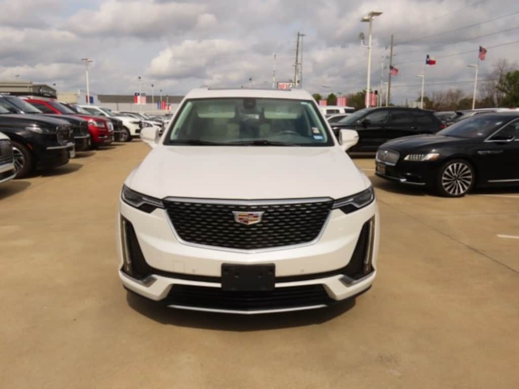 Used 2021 Cadillac XT6 FWD 4dr Premium Luxury Car