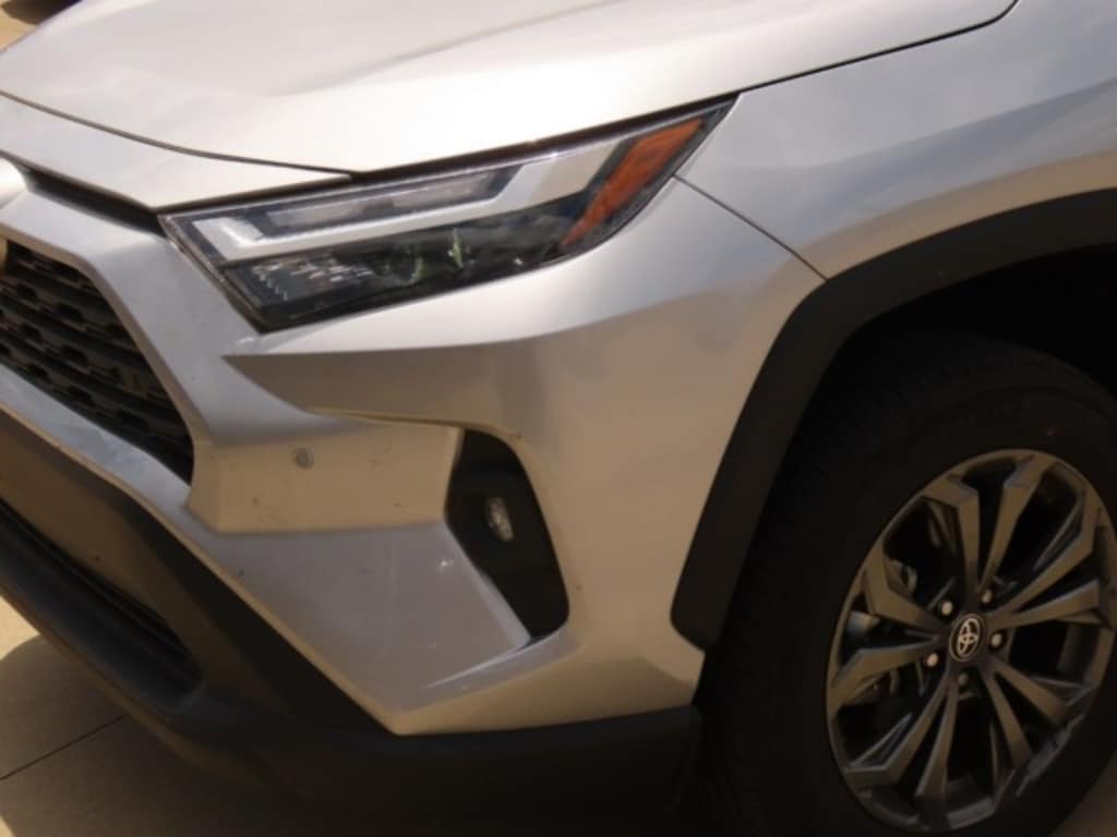 Used 2025 Toyota RAV4 Hybrid XLE Premium AWD (Natl) SUV