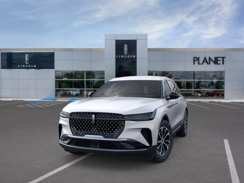 2026 Lincoln Nautilus Premiere photo 2