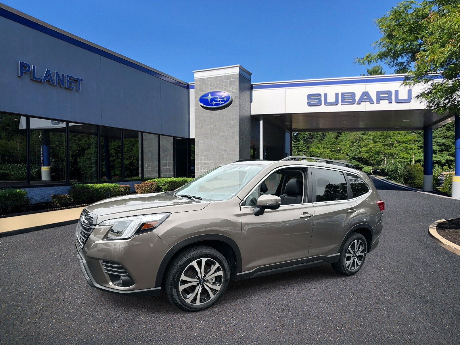 2024 Subaru Forester Limited photo 4