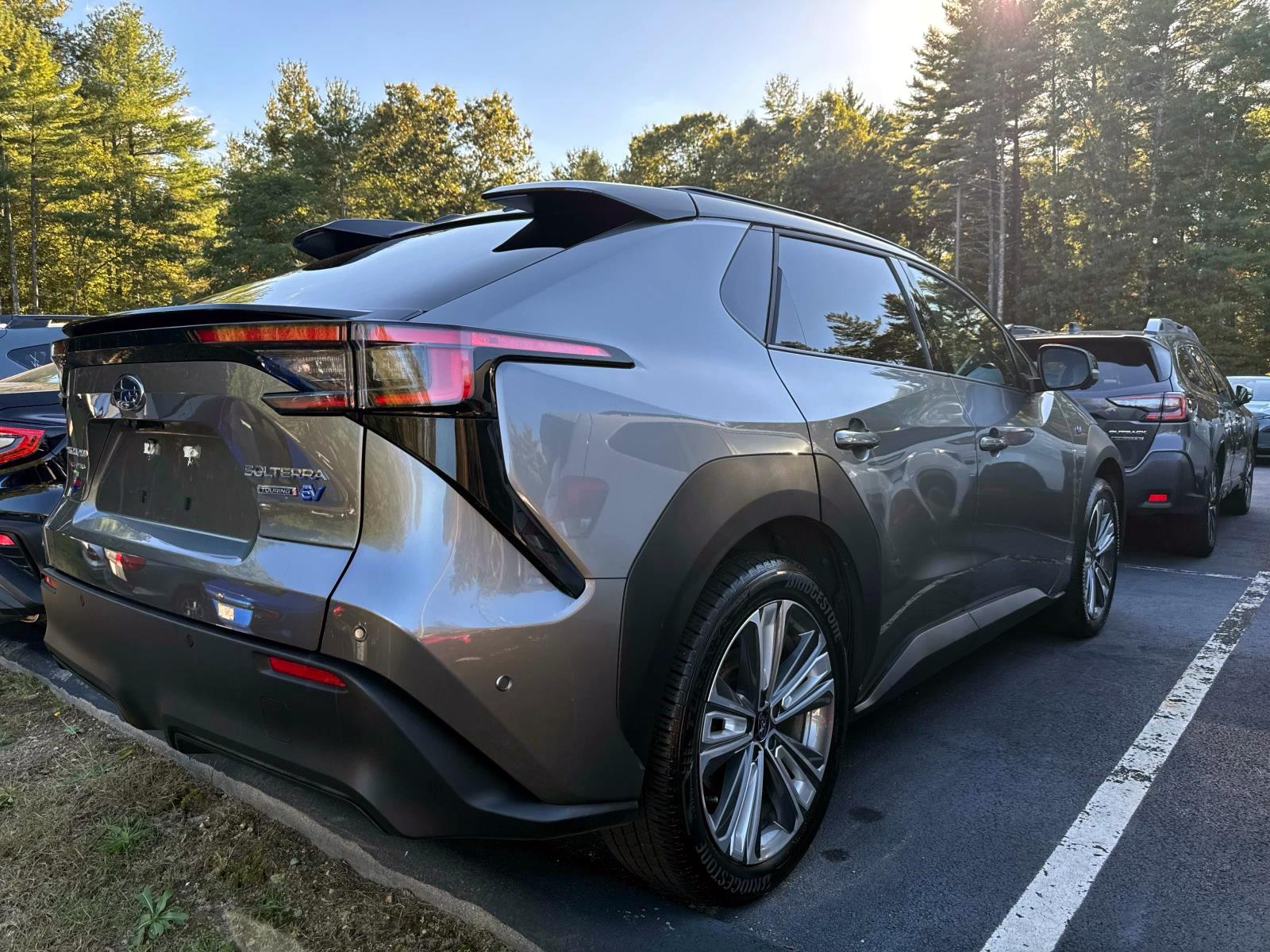 2023 Subaru Solterra Touring photo 2