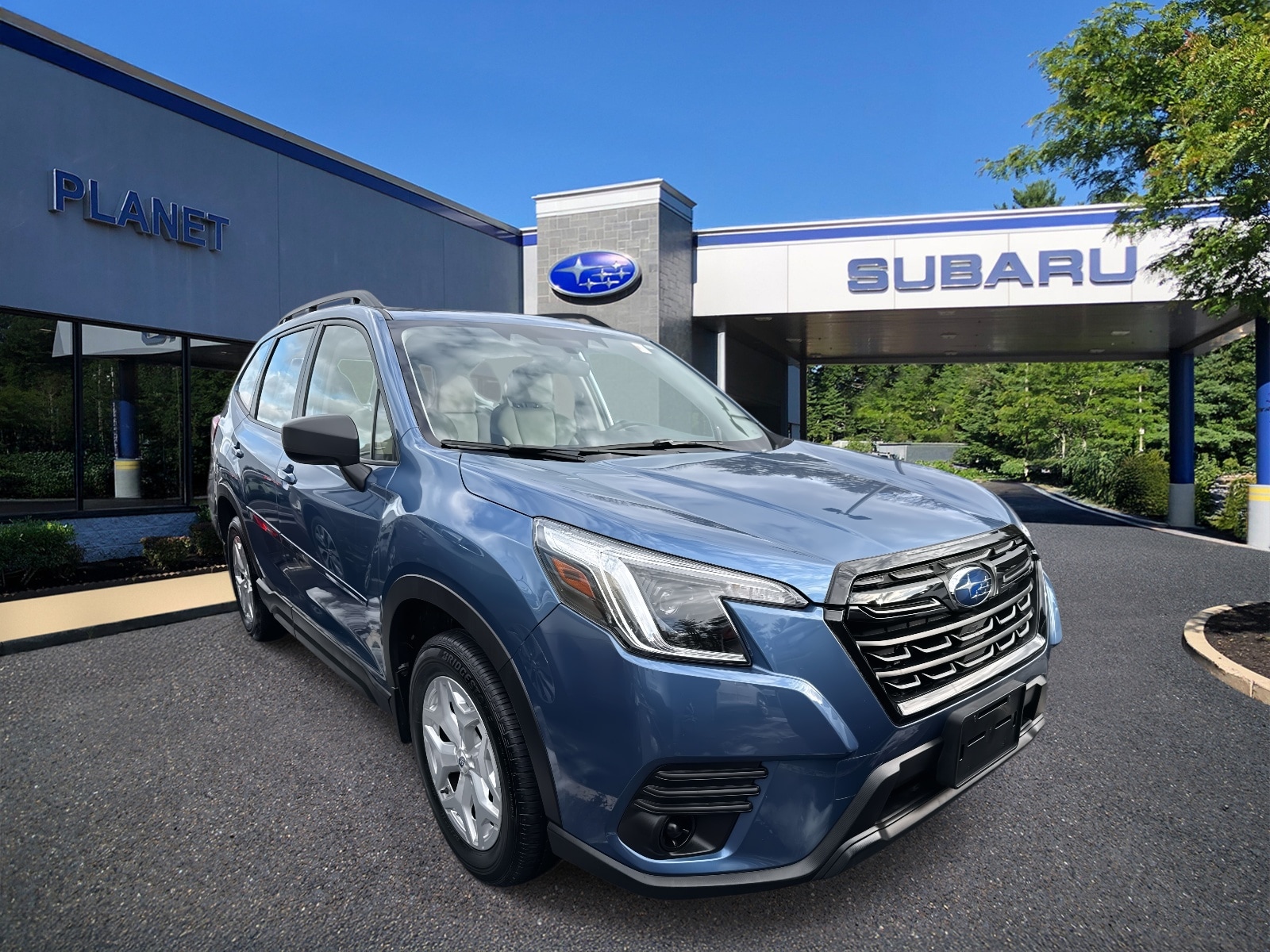 2023 Subaru Forester Base