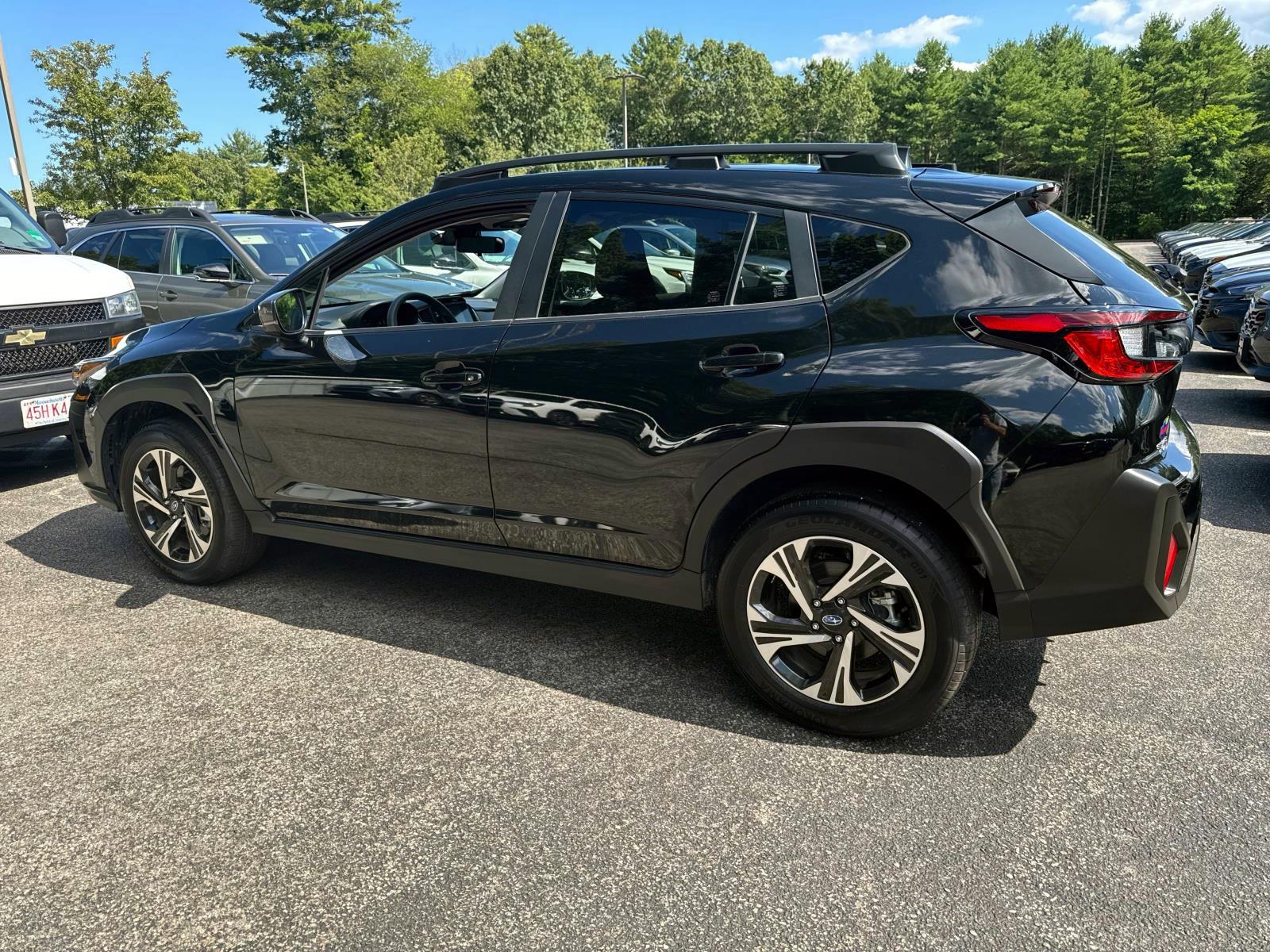 2024 Subaru Crosstrek Premium photo 3