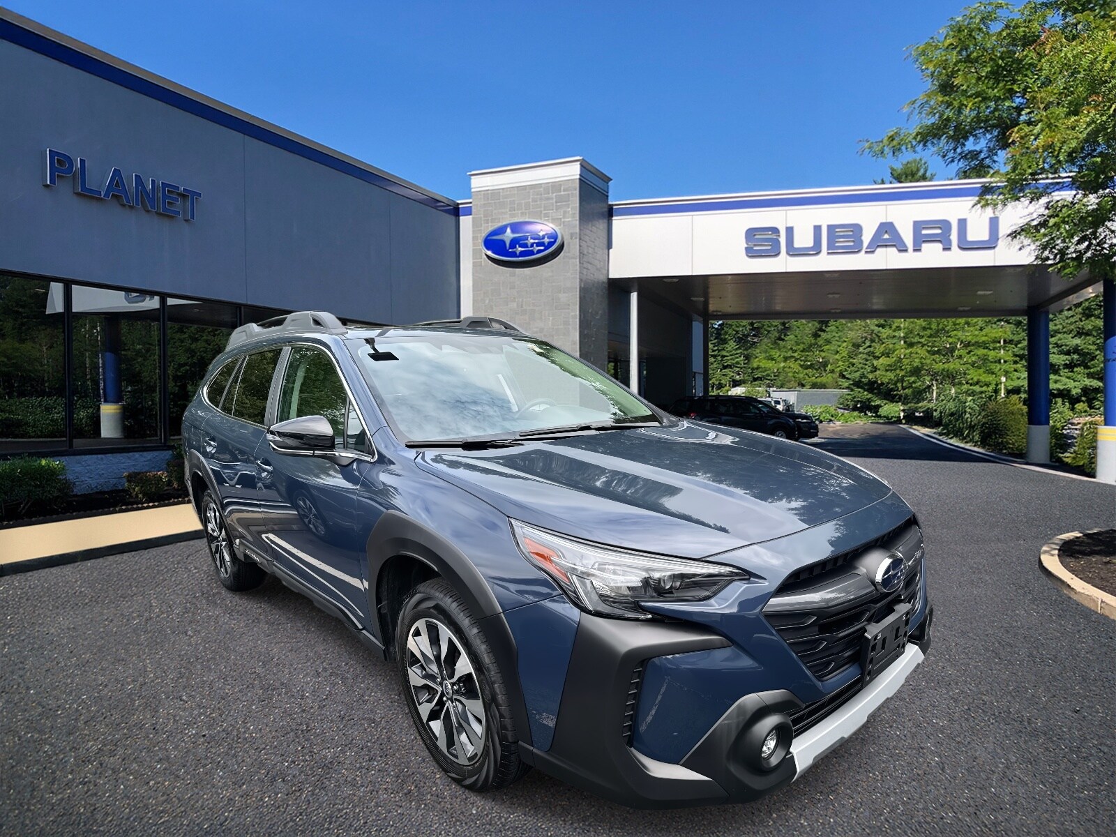2024 Subaru Outback Limited photo 2